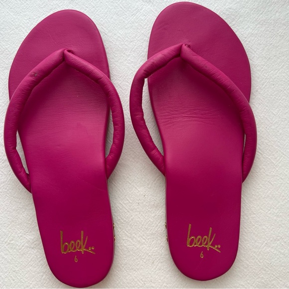 Beek Sunbird Thong Sandals Fuchsia - Picture 4 of 9